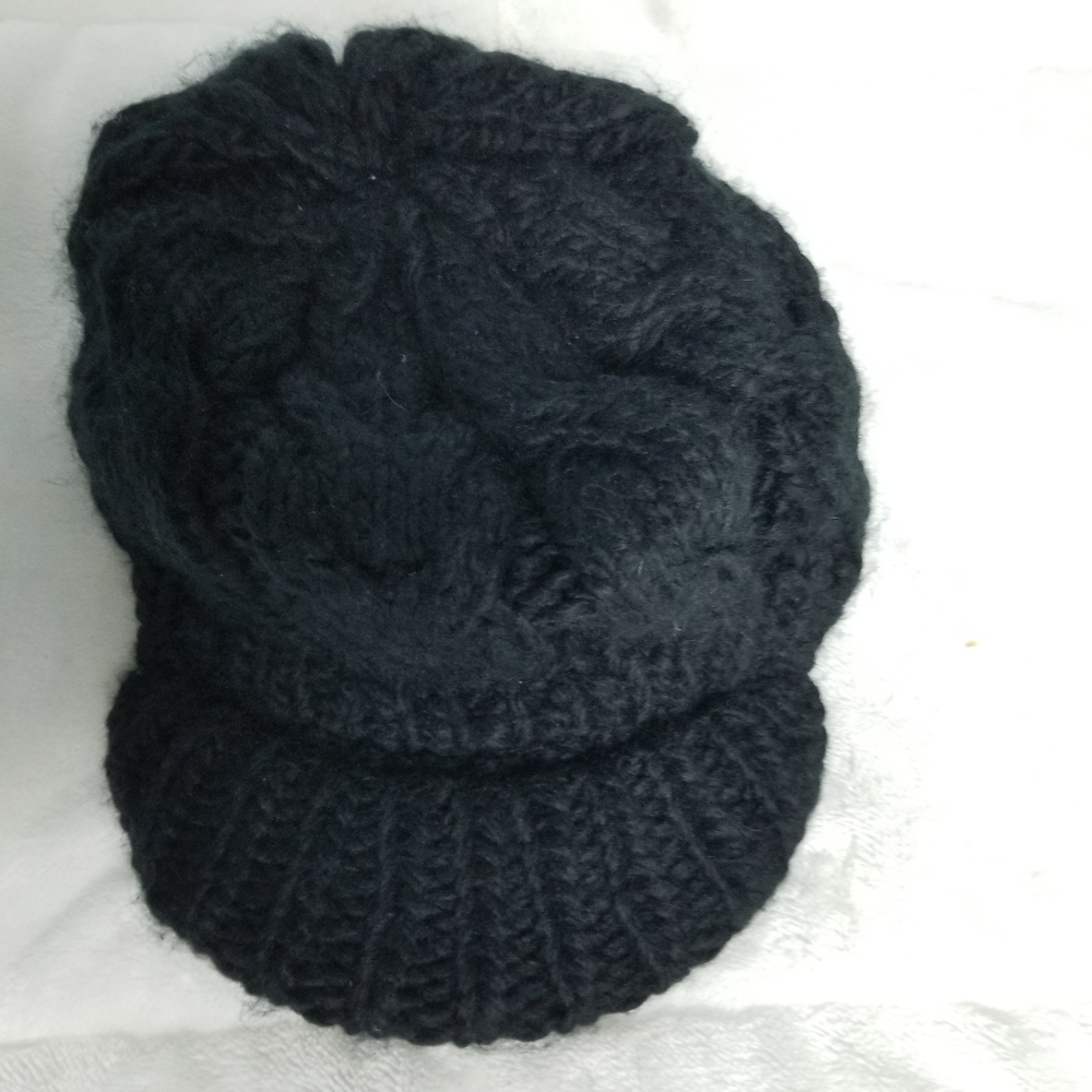 Cabela Knit Hat, Fleece lining.